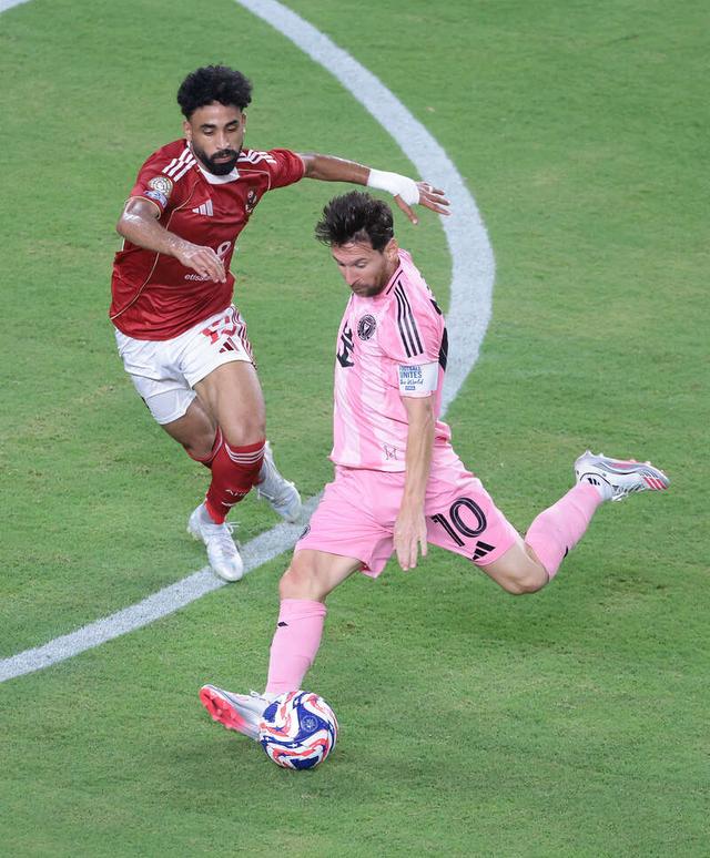 华体会-阿森纳绝杀AC米兰，梅西梅开二度西甲  第1张